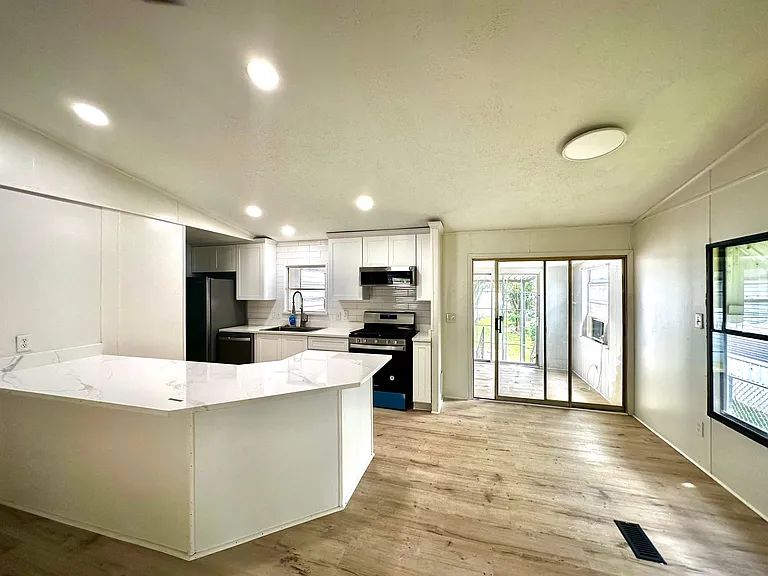 318 Overlook Trl — Photo 10