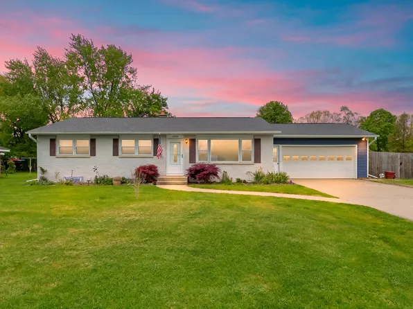 6806 Oakland Dr, Portage, MI 49024