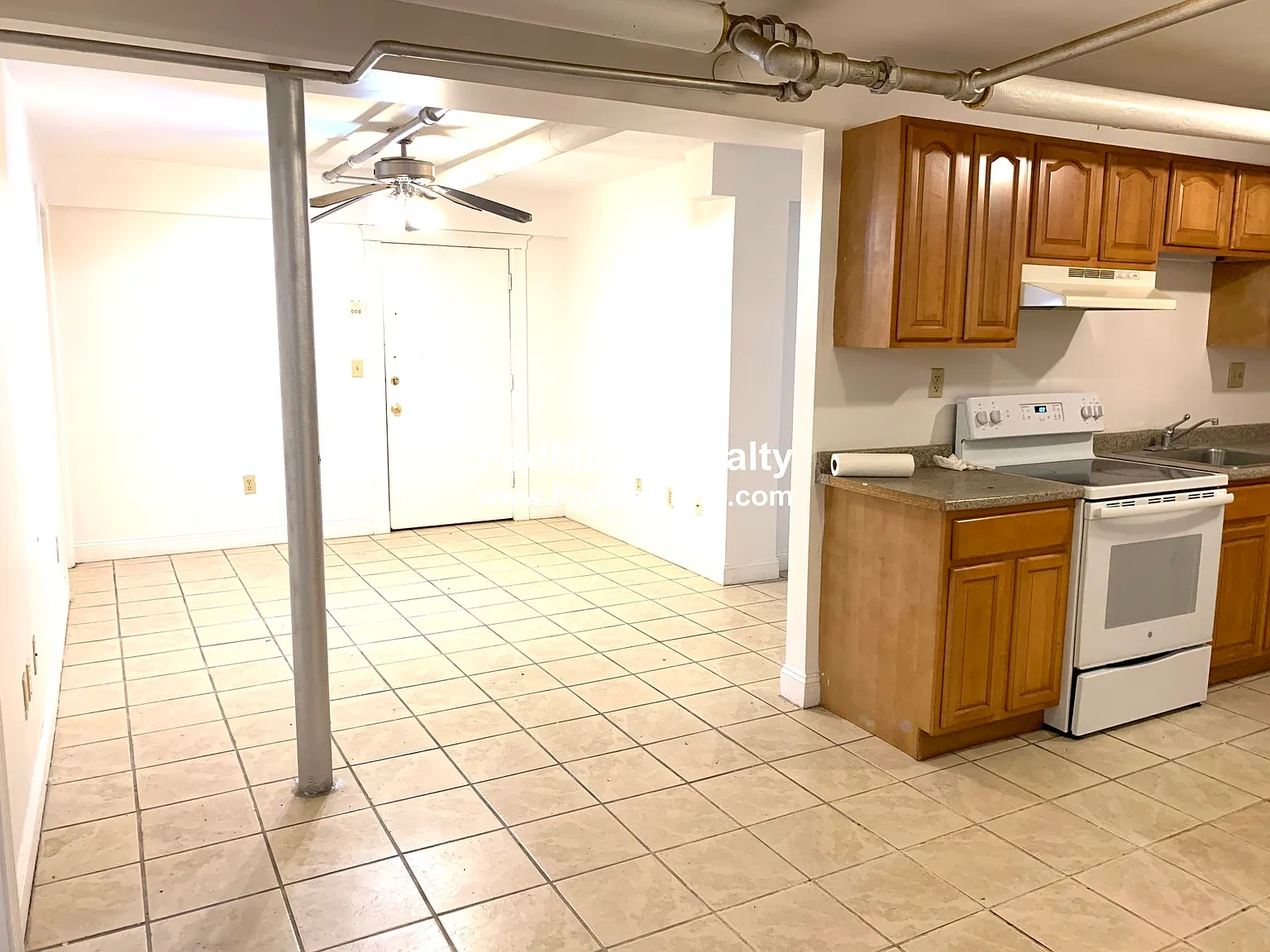 3 bed, $2,850 — Photo 2
