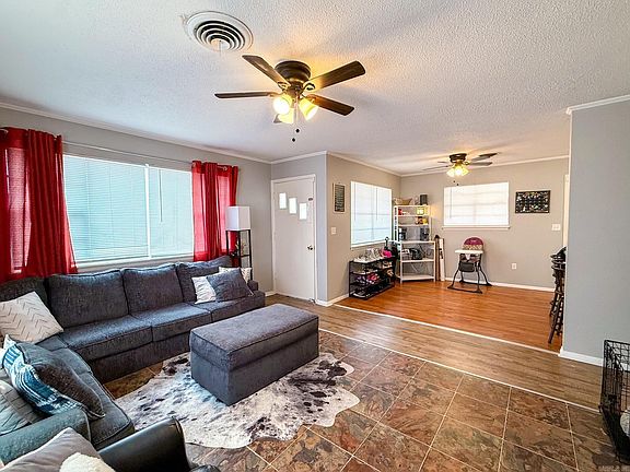 5th image of 481 Poplar St