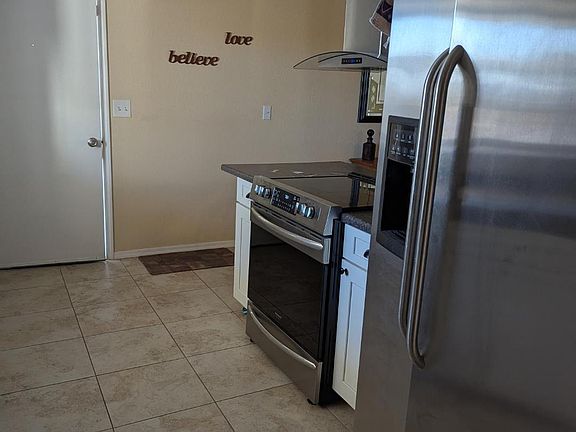 3rd image of 2081 Wallapai Dr