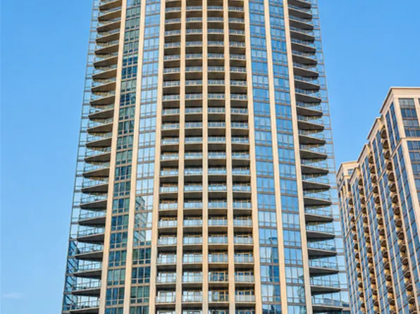 1235 S Prairie Ave APT 1805, Chicago, IL 60605