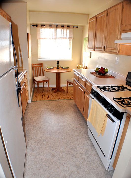 1st image of 7834 Parke West Dr APT 104