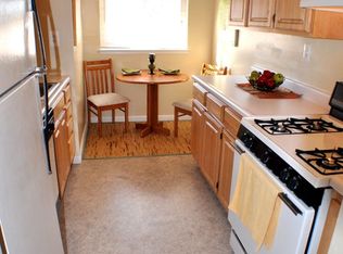 7834 Parke West Dr APT 104, Glen Burnie, MD 21061