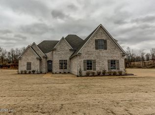 8087 Briscoe Dr, Olive Branch, MS 38654