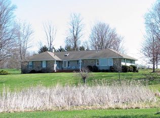 29289 Hillside Dr, Bangor, MI 49013