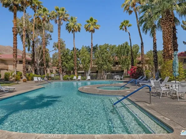 2810 N Arcadia Ct #111, Palm Springs, CA 92262