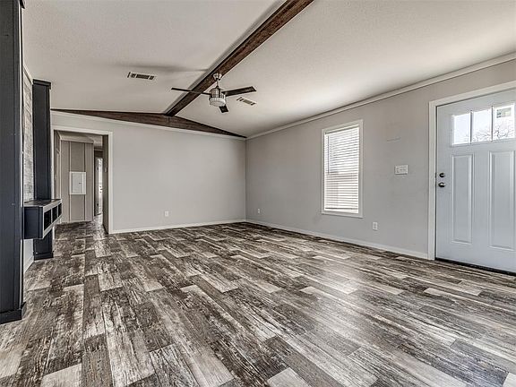 3rd image of 623 S Layton Ave