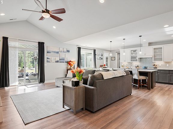 5th image of 234 Cornell Rd