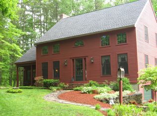 1 Isabella Dr, Londonderry, NH 03053