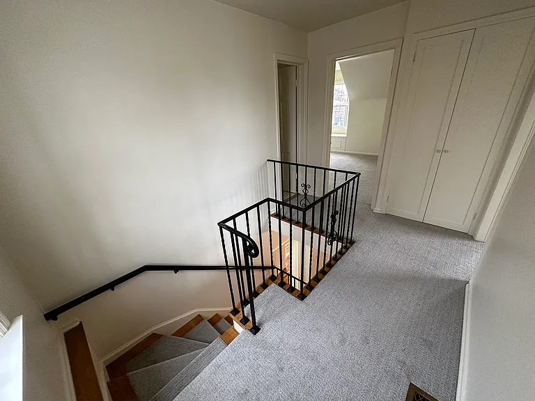 1309 E Michigan Ave — Photo 6