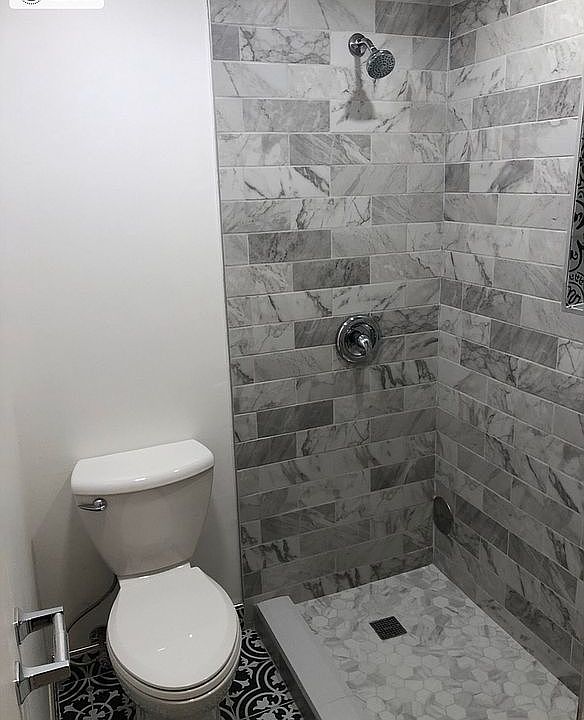1st image of 1900 S Union Ave Floor 1