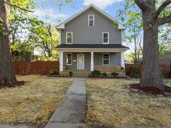924 S Dodgion Ave, Independence, MO 64050