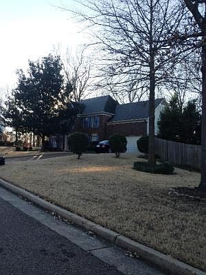 3rd image of 1689 Magnolia Glen Cv