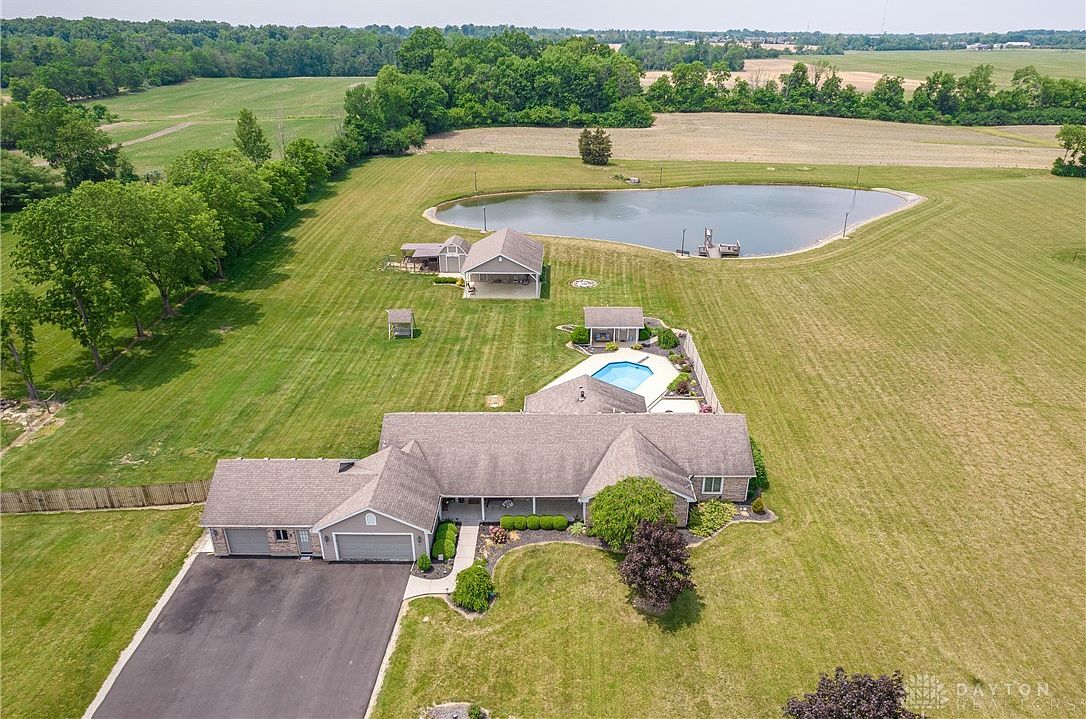 5533 Diamond Mill Rd, Brookville, OH 45309 | Zillow