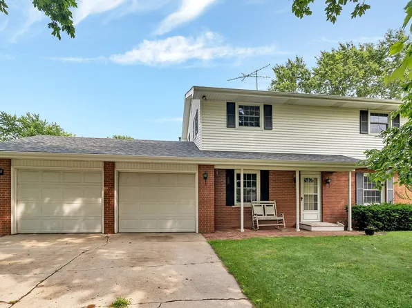 1359 N Samara Ave, Kankakee, IL 60901