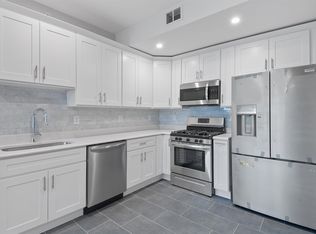 311-315 W Side Ave #202, Jersey City, NJ 07305