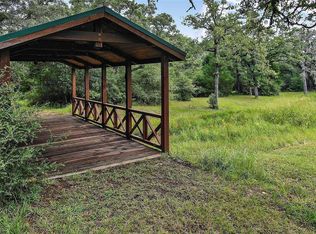 1092 White Loop Rd, Columbus, TX 78934