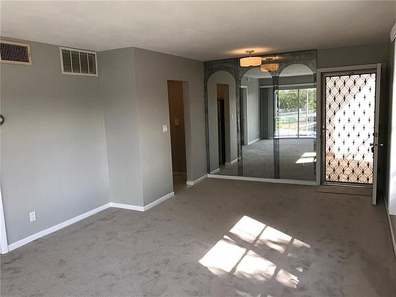 4th image of 2970 NE 16th Ave #215