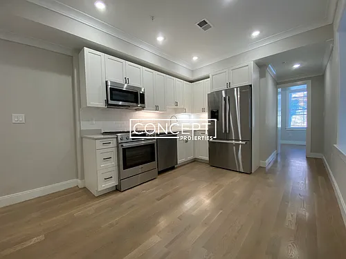 47 Englewood Ave Photo 1