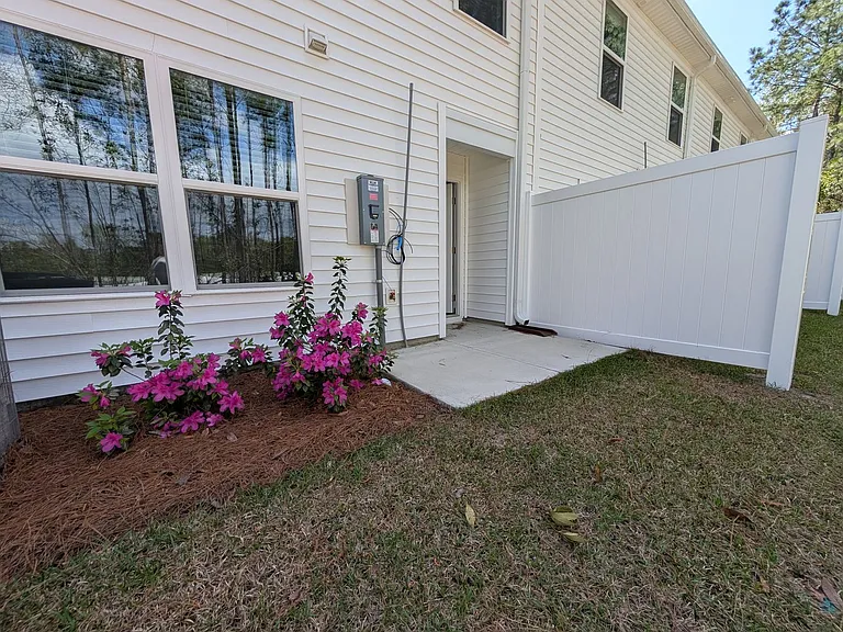 632 Golden Resin Rd — Photo 34