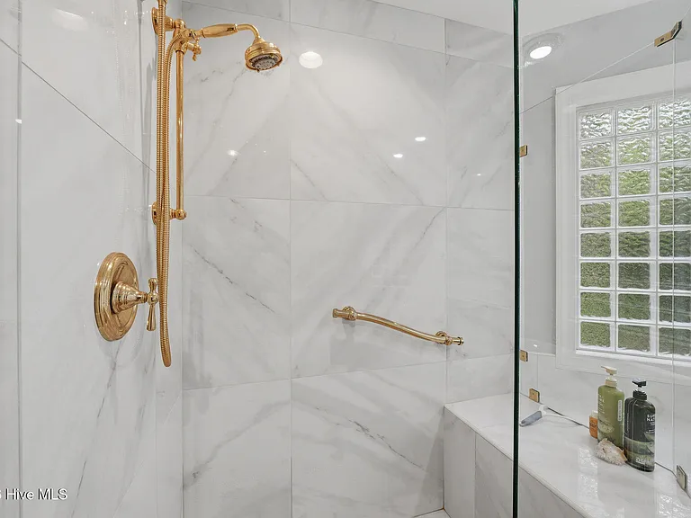 6253 Cattail Ct — Photo 46