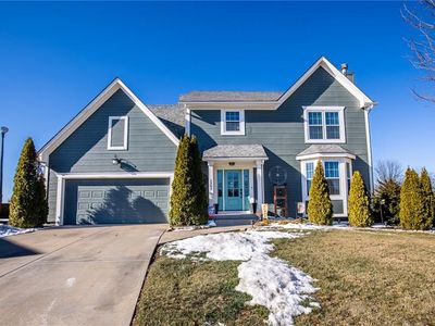 1207 N 1st St E, Louisburg, KS, 66053