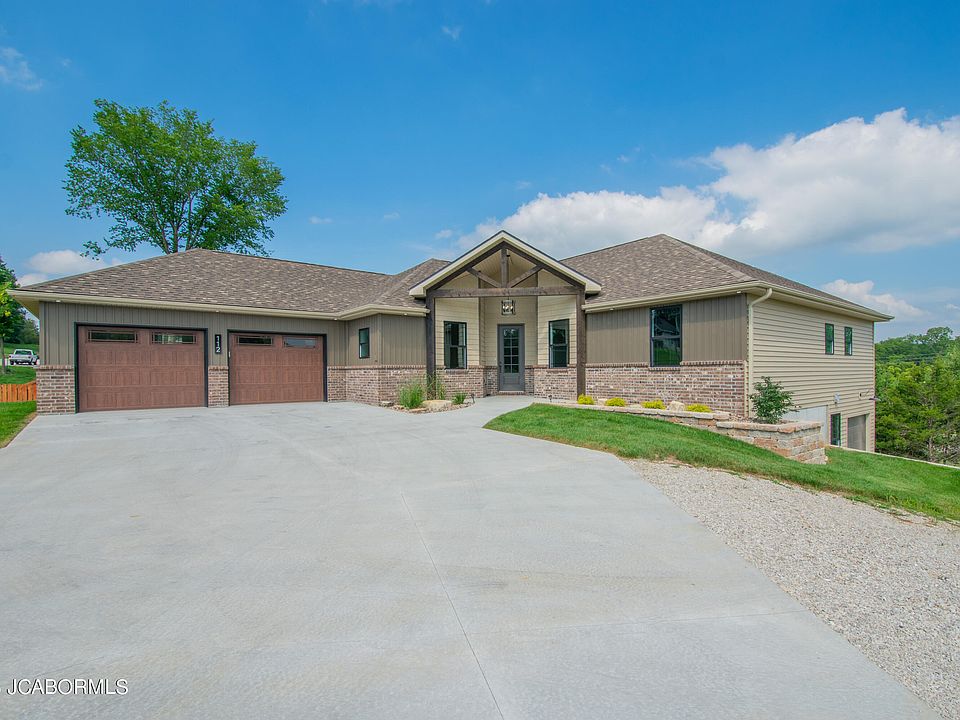 1st image of 112 Nash Ct