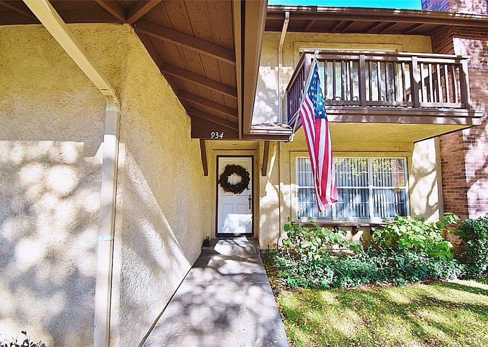 1st image of 934 S Glendora Ave