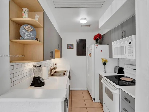 1185 Marseille Dr APT 104, Miami Beach, FL 33141