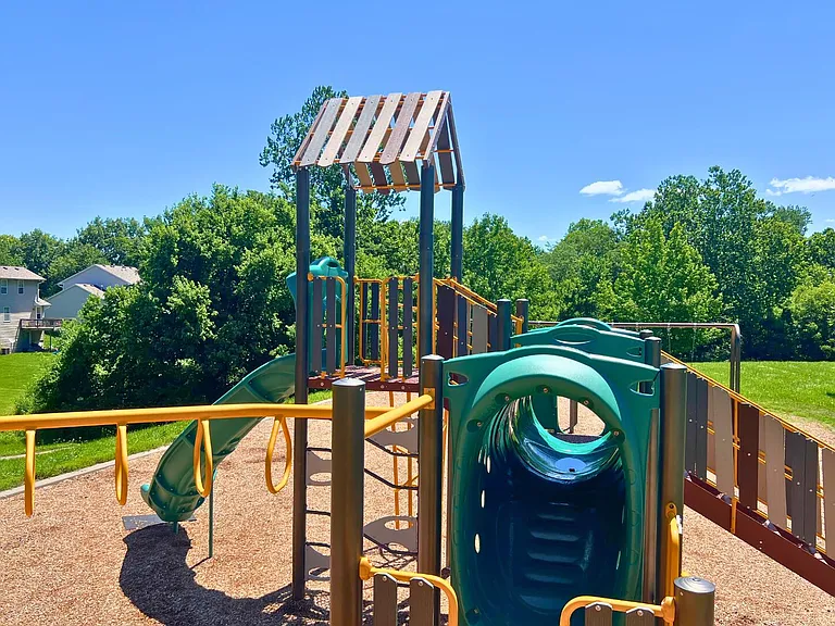 2509 Hollyhock Dr — Photo 64
