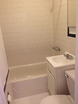 Rented by Warren T Real Estate Corp. | media 29