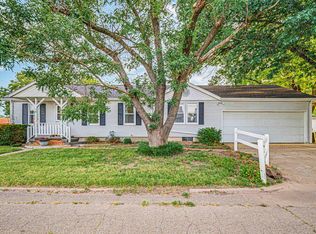 101 NE 16th St, Abilene, KS 67410