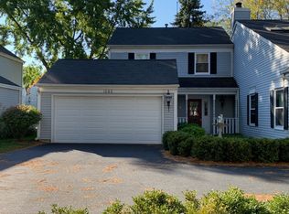 1060 Devonshire Ave #1060, Naperville, IL 60540