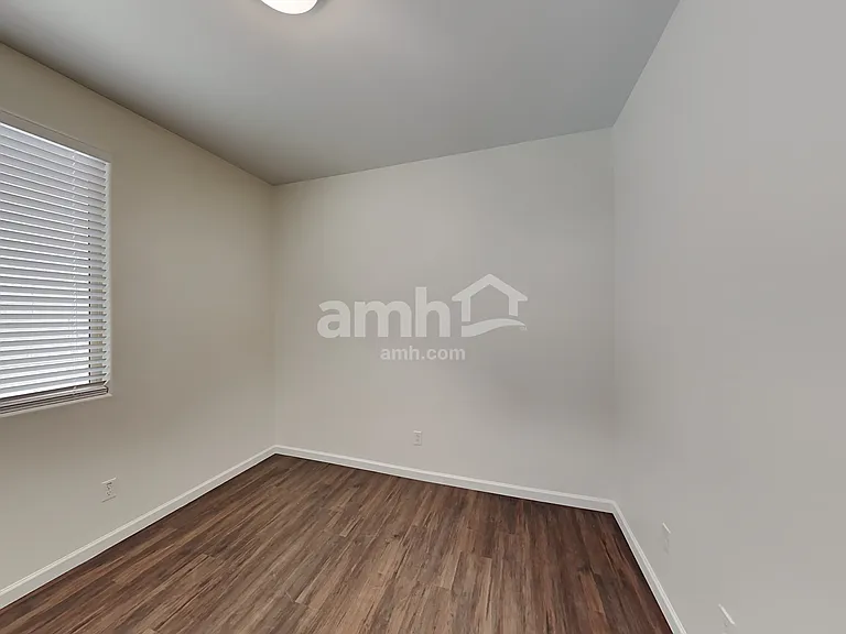 20256 W Tonto St — Photo 19