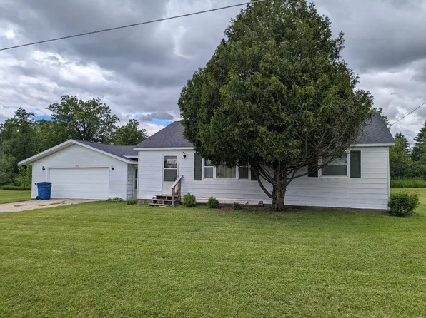 405 Sherman St, Prescott, MI 48756