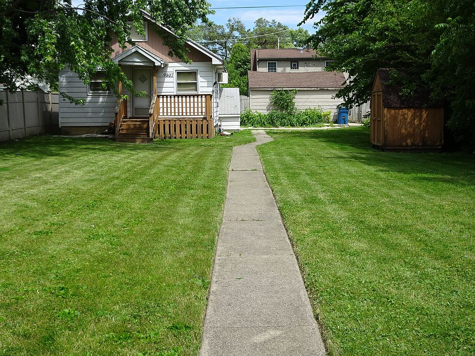 1st image of 9807 Minnick Ave