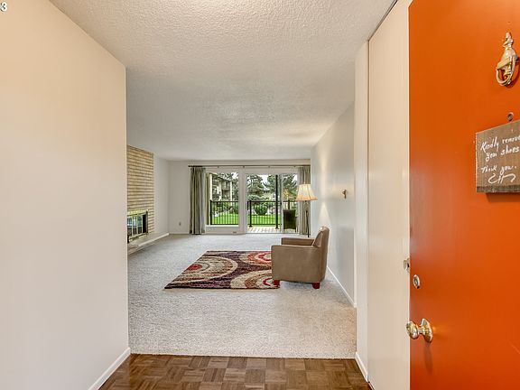 2nd image of 1400 SE Lava Dr APT 5