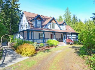 700 NE Trinity Ln, Poulsbo, WA 98370