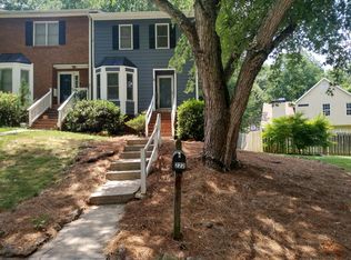 222 Hembree Park Ter, Roswell, GA 30076