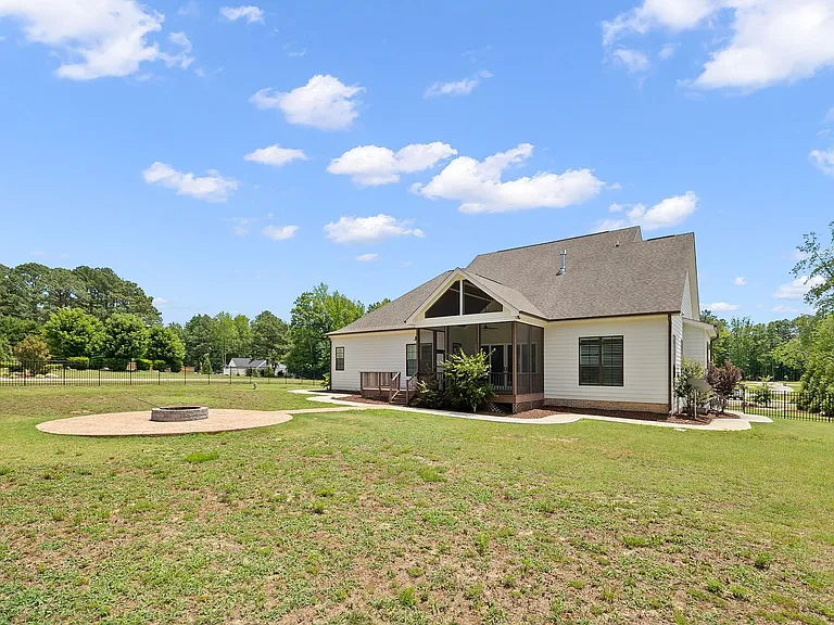 5601 Old Pearce Rd — Photo 54