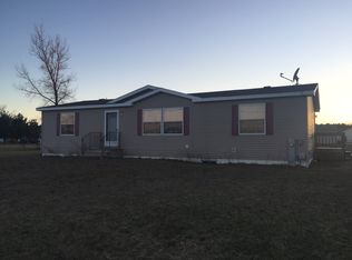 E2777 Cali Way, Waupaca, WI 54981