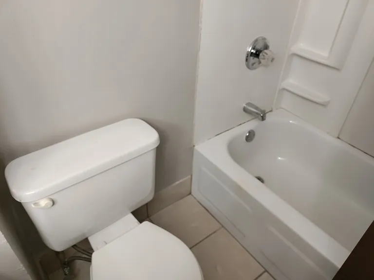8827-9281 S Woodland Dr — Photo 19