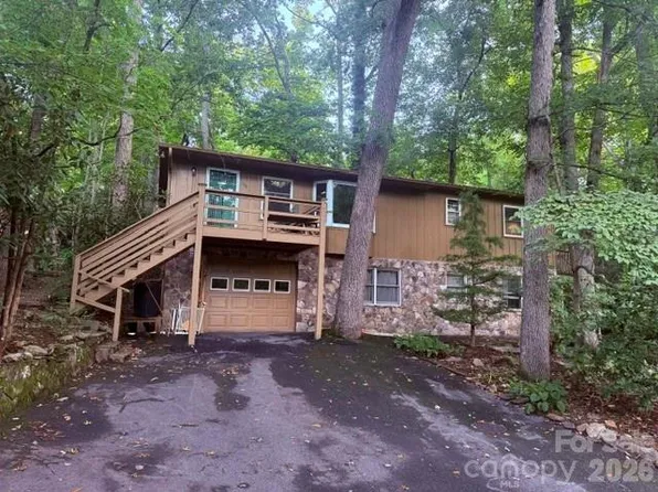 149 Woodland Rd, Black Mountain, NC 28711