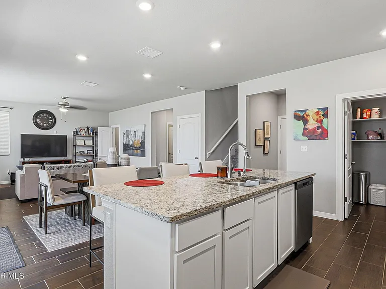 13852 Paseo De La Luna Ave — Photo 15