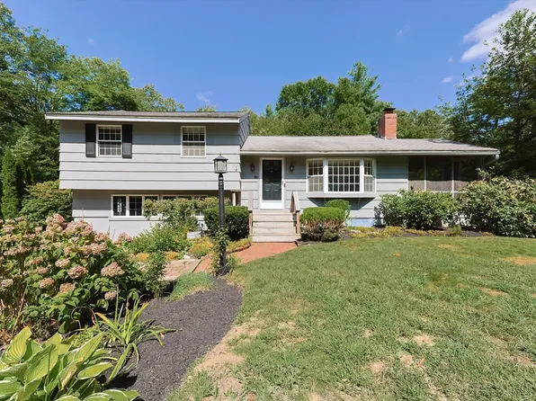 30 Meadowbrook Rd, Sudbury, MA 01776