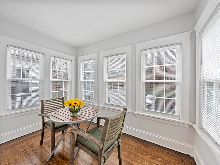 2277 S Overlook Rd — Photo 34