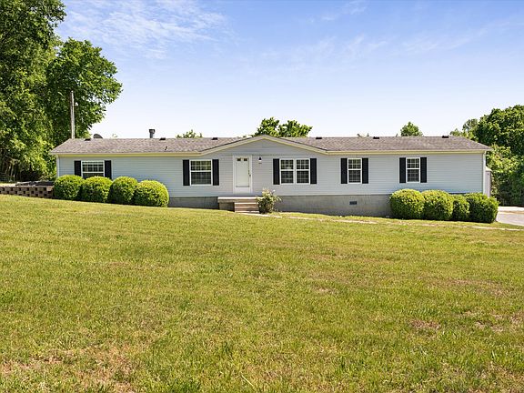2nd image of 8011 Palmore Hollow Ln