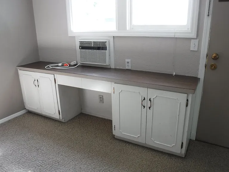 830 W Ada St #B — Photo 11