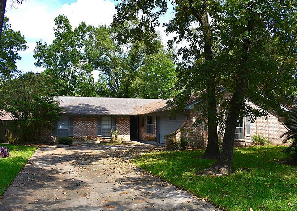 1st image of 2047 Fir Springs Dr